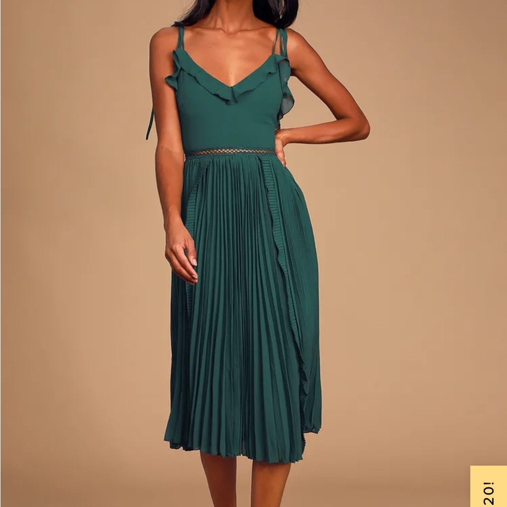 Beautiful green midi dress